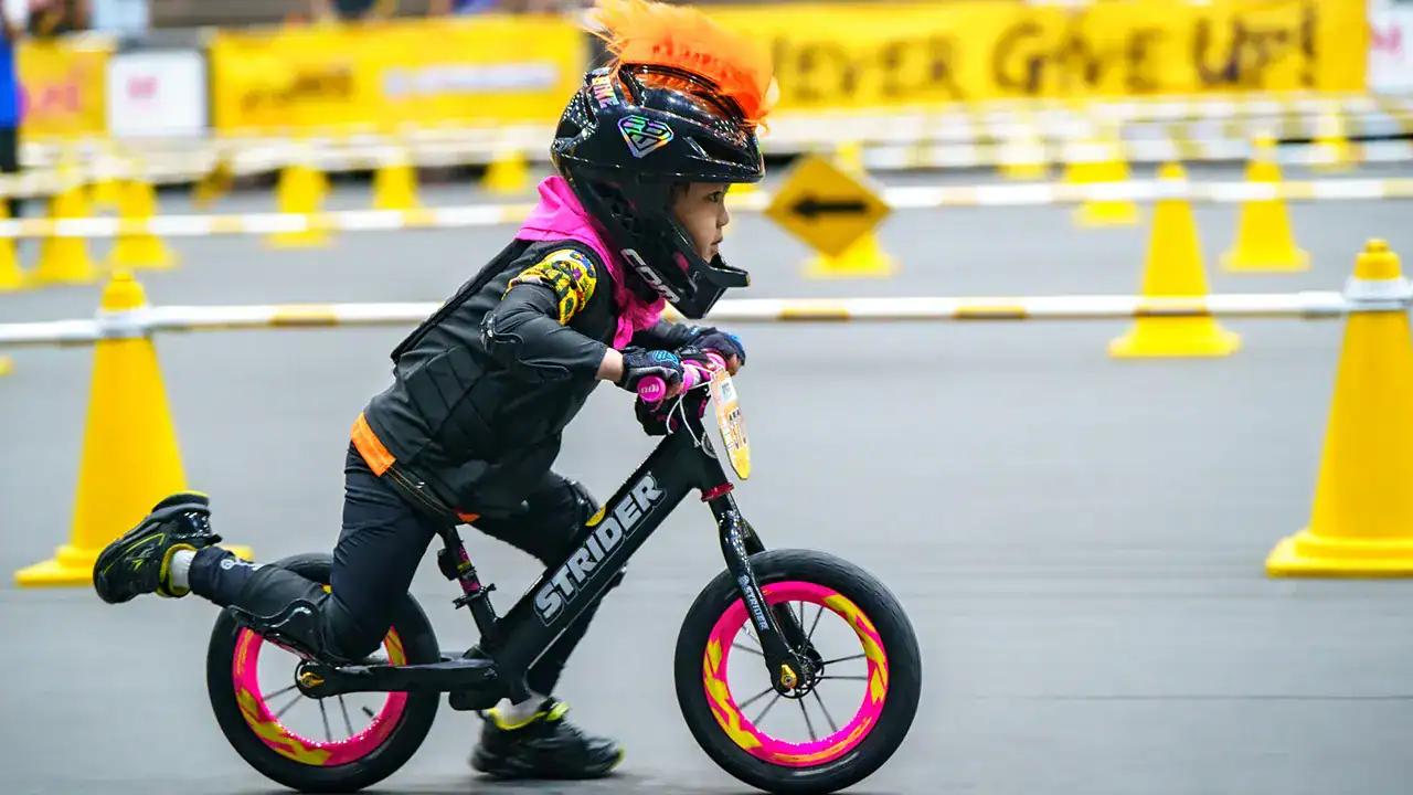Strider 12 Sport, 12 Pro หรือ 14X: เลือกรุ่นไหนดีให้ลูก?